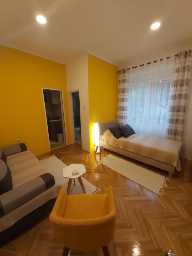 Ignim Apartment Subotica Exteriör bild